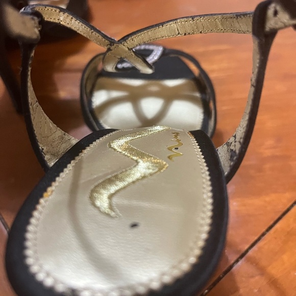 Nina Ricci Vierra Strappy Rhinestone Satin Heels, Black, Size 9M - Picture 5 of 9